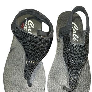 Skechers cali Meditation Rockstar black bling t strap sandals comfort size 7